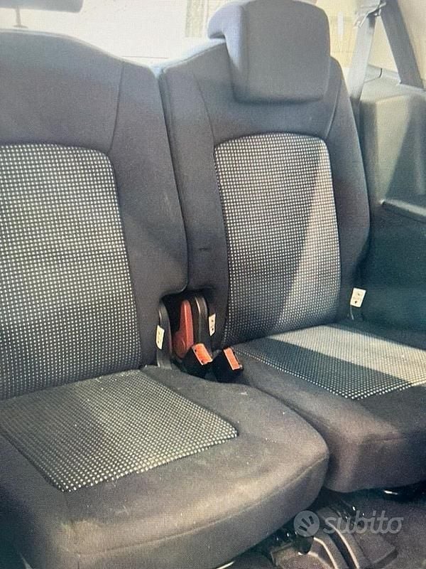 Usata Peugeot 1007 110 CV (80 kW) 2007 Blu Monovolume