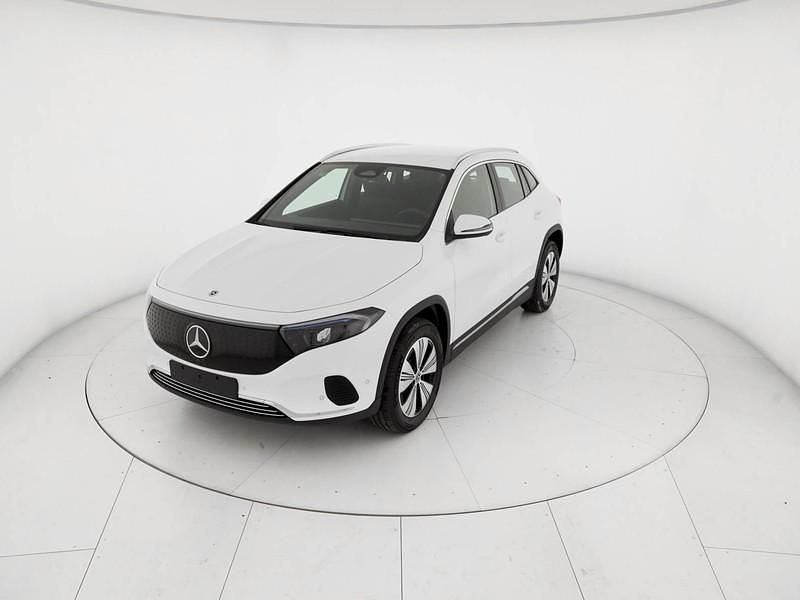 Nuova Mercedes EQA250+ Advanced 139 kW (190 CV) 2026 Bianco SUV