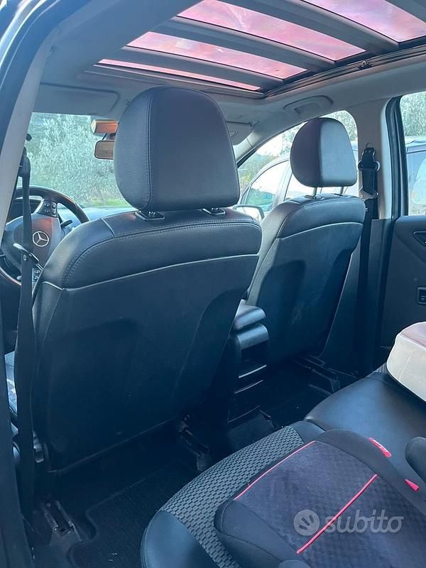 Usata Mercedes A180 2009 Grigio Utilitaria