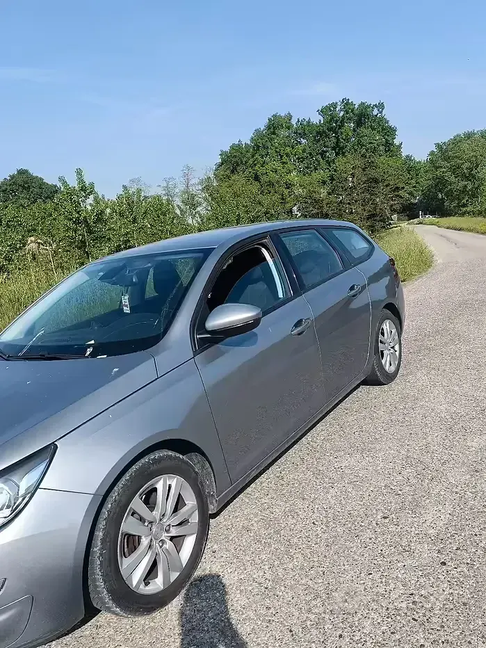 Usata Peugeot 308 120 CV (88 kW) 2017 Grigio Station wagon