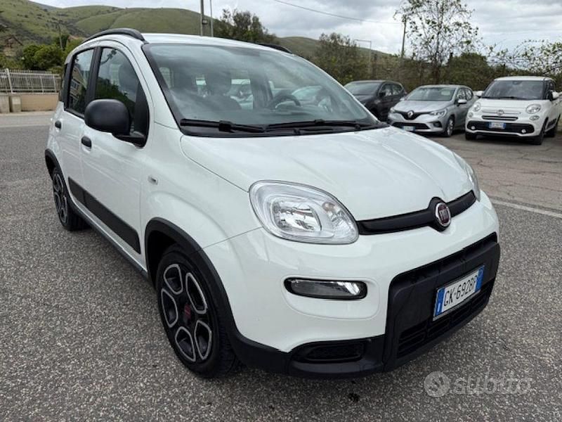Usata Fiat Panda City Life 69 CV (50 kW) 2022 Bianco Utilitaria