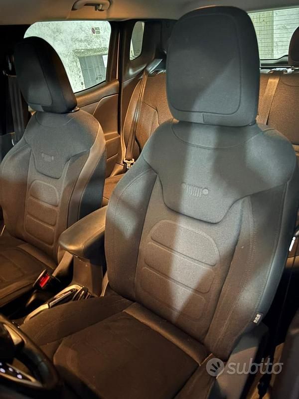 Usata Jeep Renegade 120 CV (88 kW) 2017 Verde SUV