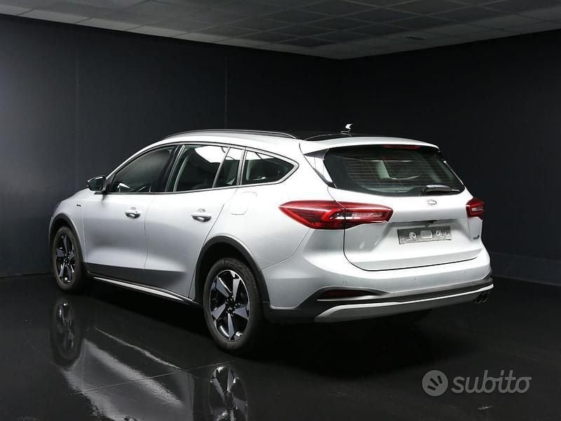 Usata Ford Focus Active 125 CV (91 kW) 2023 Grigio Station wagon