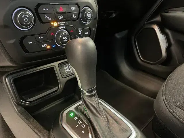 Usata Jeep Renegade Summit 131 CV (96 kW) 2025 Grigio SUV