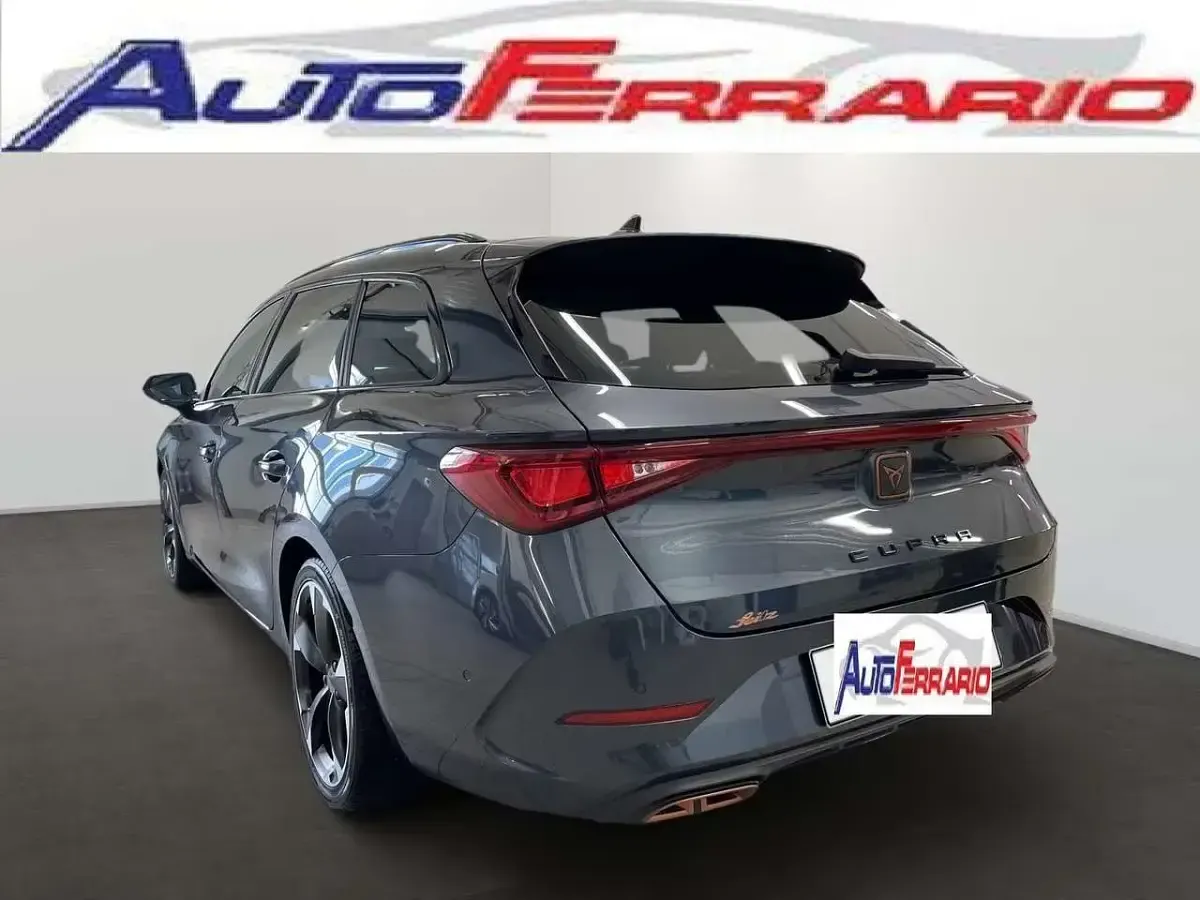 Usata Cupra Leon 245 CV (180 kW) 2022 Grigio Station wagon