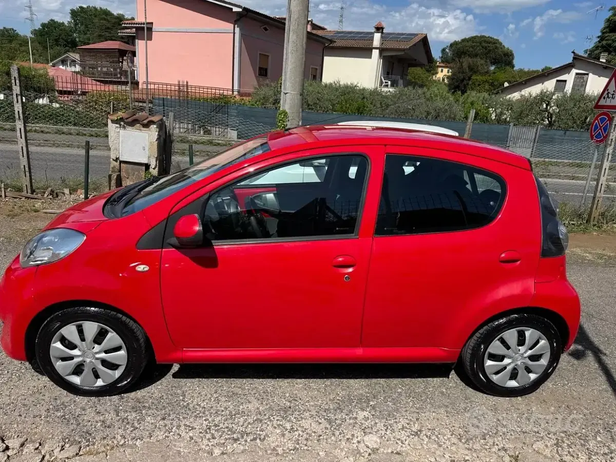 Gebraucht Citroën C1 68 PS (50 kW) 2009 Rot Kleinwagen