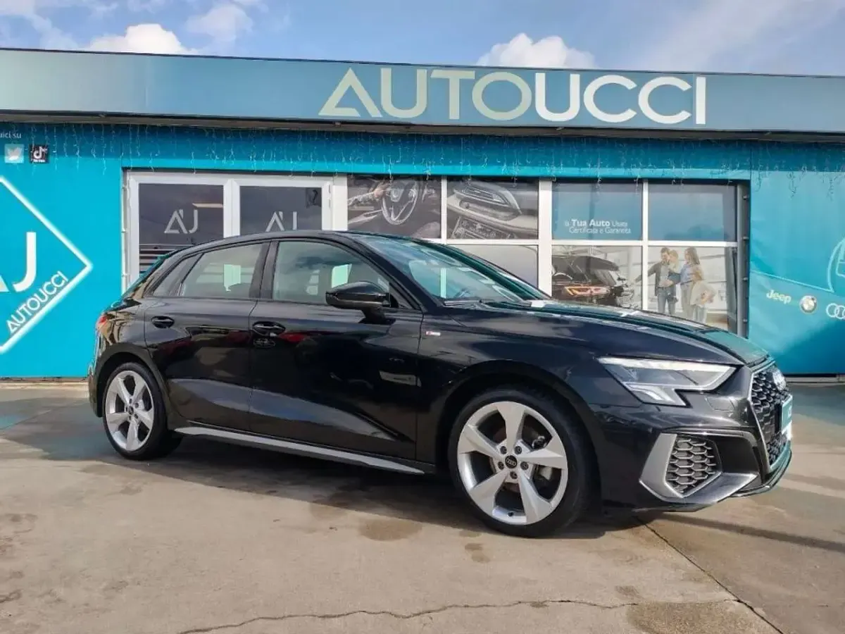 Usata Audi A3 S-Line 150 CV (110 kW) 2024 Nero mythos Berlina