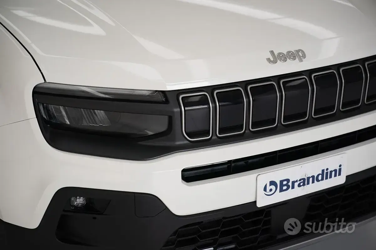 Nieuw Jeep Avenger Altitude 101 PK (74 kW) 2026 Wit SUV