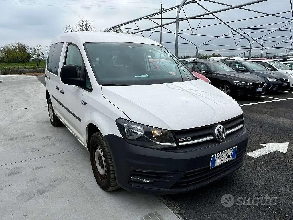 Usata VW Caddy 122 CV (89 kW) 2016 Bianco Monovolume