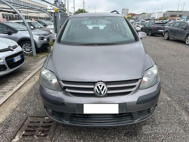 Usata VW Golf Plus Cross Comfortline 105 CV (77 kW) 2007 Grigio Monovolume