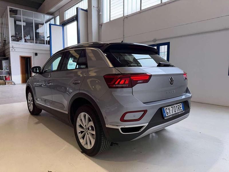 Usata VW T-Roc Style 116 CV (85 kW) 2025 Argento SUV