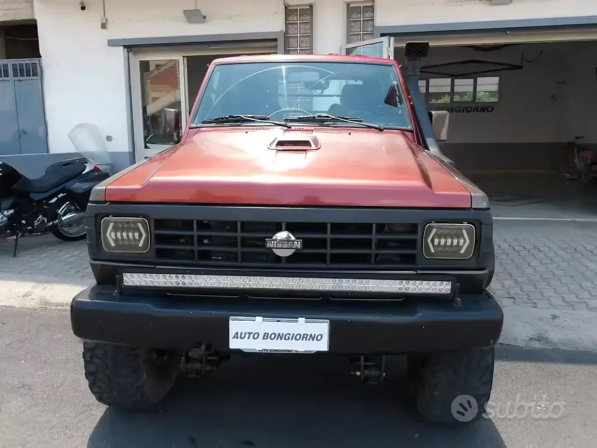 Usata Nissan Patrol 114 CV (83 kW) 1992 Grigio SUV