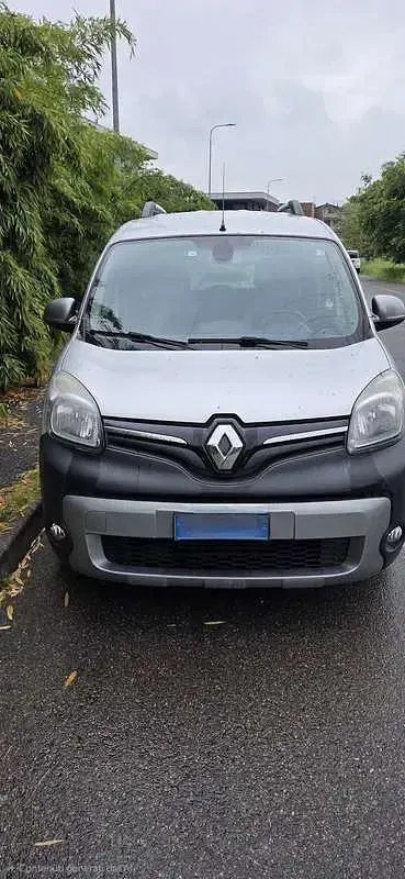 Usata Renault Kangoo 90 CV (66 kW) 2017 Grigio Monovolume
