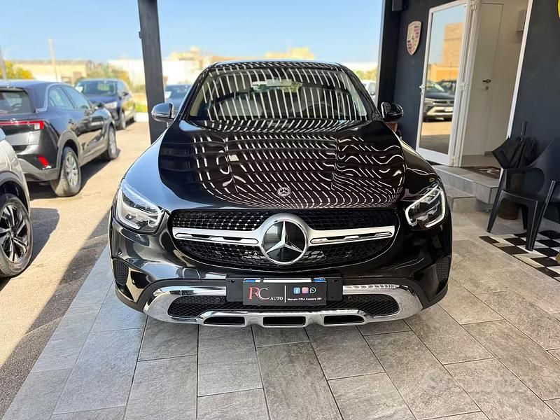 Usata Mercedes GLC220 Premium 194 CV (142 kW) 2019 Grigio Coupé