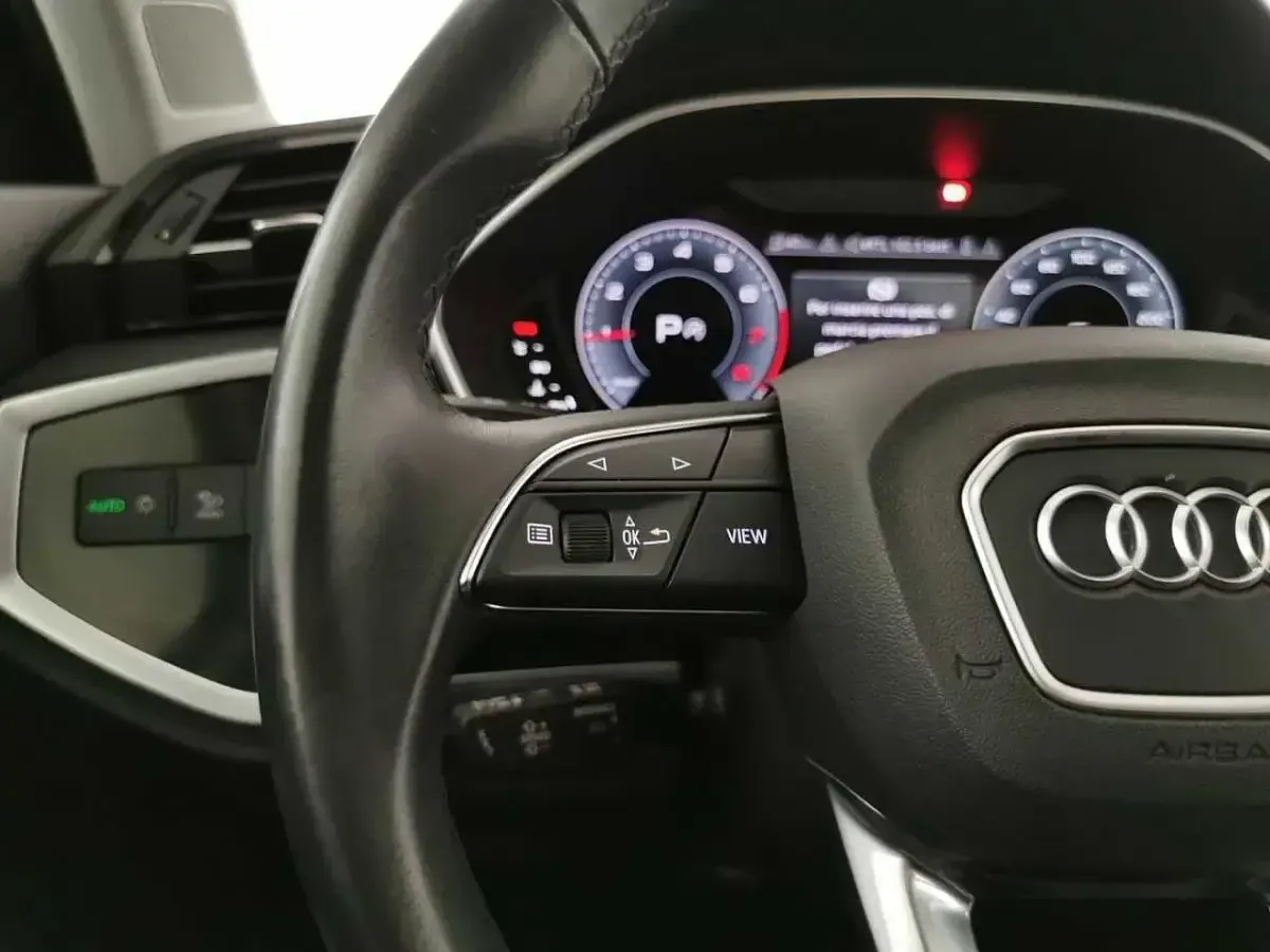 Usata Audi Q3 Advanced 150 CV (110 kW) 2023 Grigio SUV