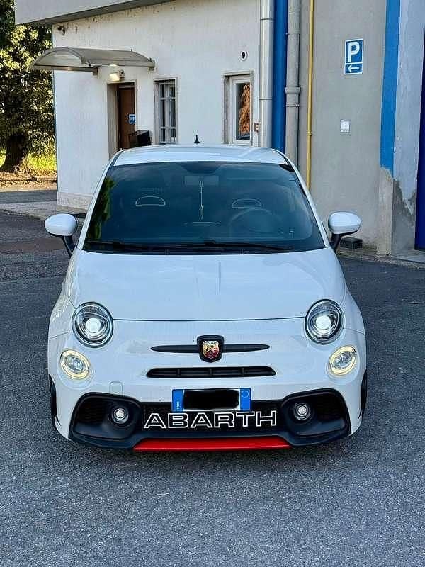 Usata Abarth 595 144 CV (105 kW) 2016 Bianco Utilitaria