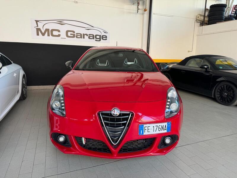 Usato 2016 Alfa Romeo 1750 1.7 Benzin 241 CV (14.900 €)