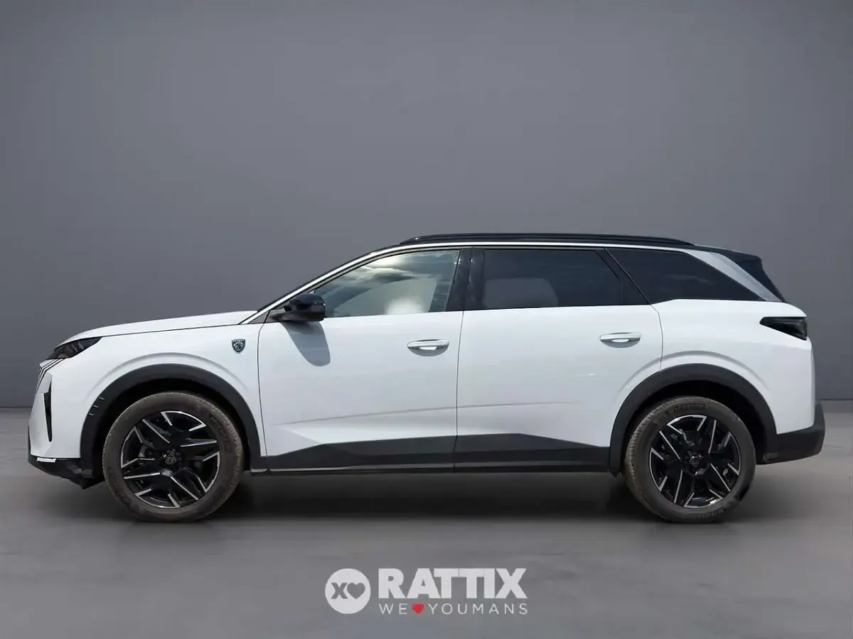 Usata Peugeot 5008 GT 145 CV (106 kW) 2025 Bianco okenite SUV