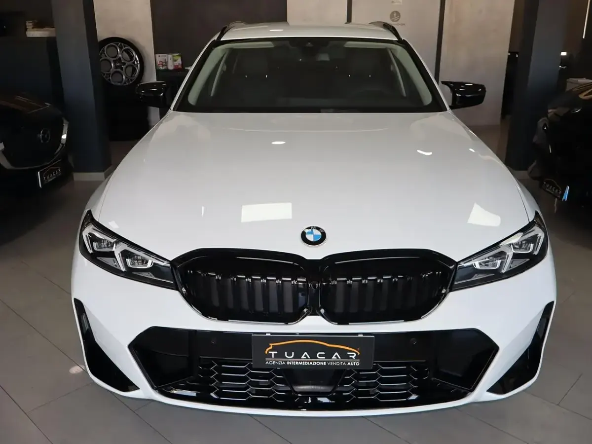 Brugt BMW 320e M Sport 190 HK (139 kW) 2024 Hvid Stationcar