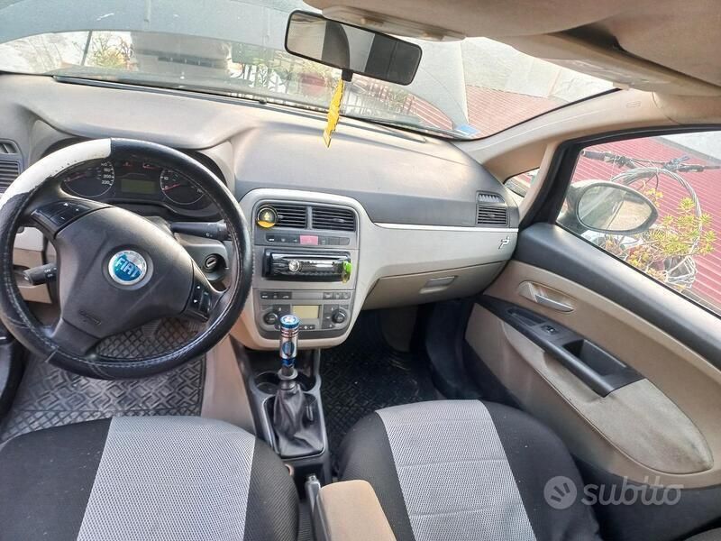 Usata Fiat Grande Punto 2005 Nero Utilitaria