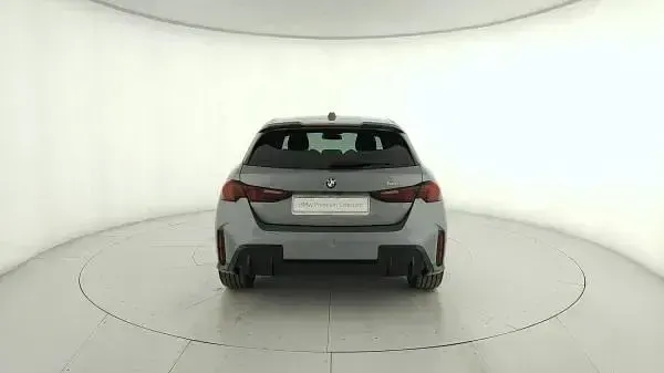 Usata BMW 118 M Sport 150 CV (110 kW) 2025 Grigio Utilitaria