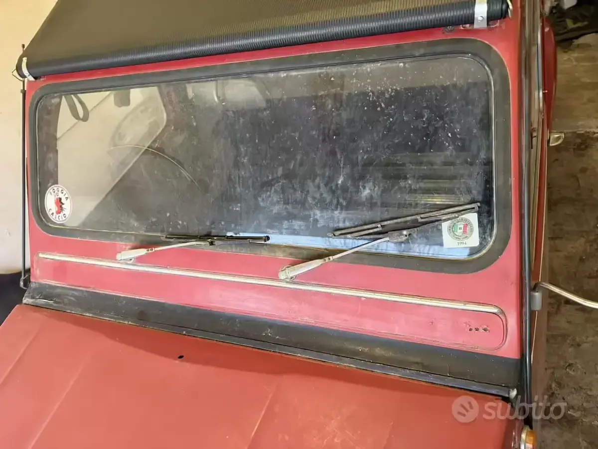 Usata Citroën 2CV 28 CV (20 kW) 1980 Rosso Berlina
