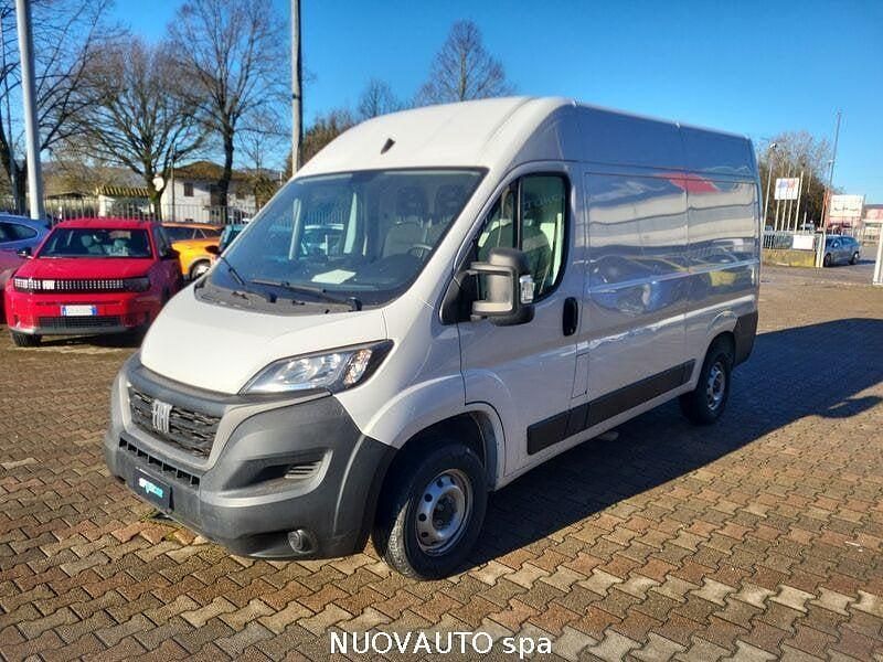 Usata Fiat Ducato 140 CV (102 kW) 2024 Bianco Furgone