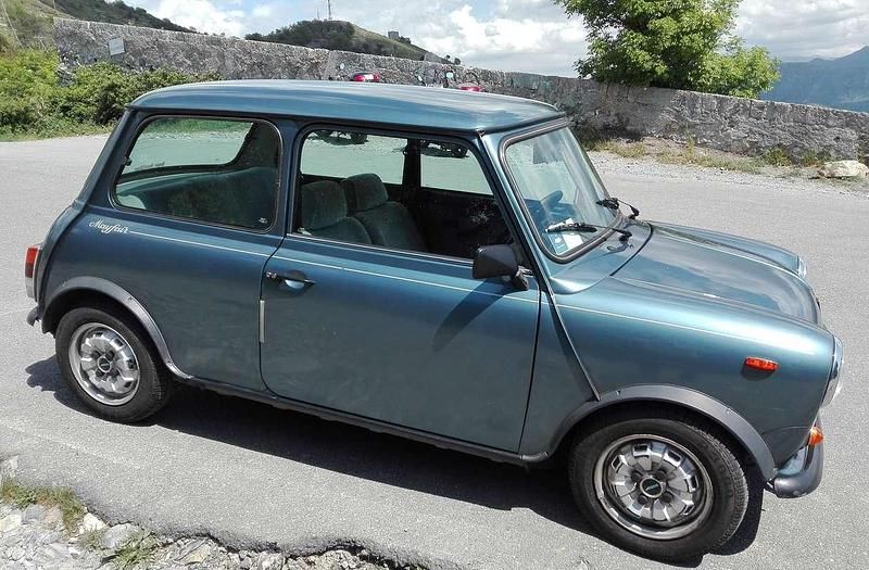 Usata Austin Mini 44 CV (32 kW) 1985 Blu/azzurro Berlina