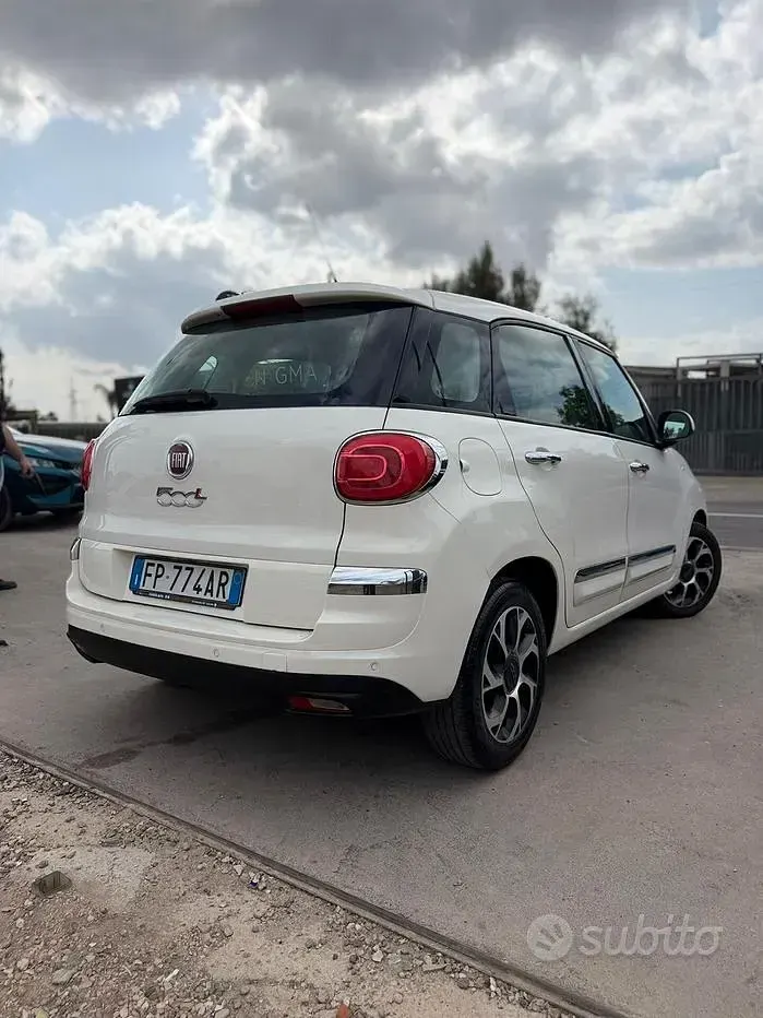 Usata Fiat 500L Lounge 95 CV (69 kW) 2018 Bianco Monovolume