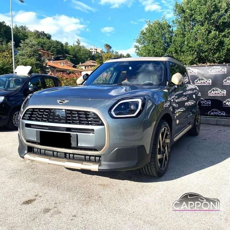 Nuova Mini Cooper Countryman Favoured 150 CV (110 kW) 2026 Verde SUV