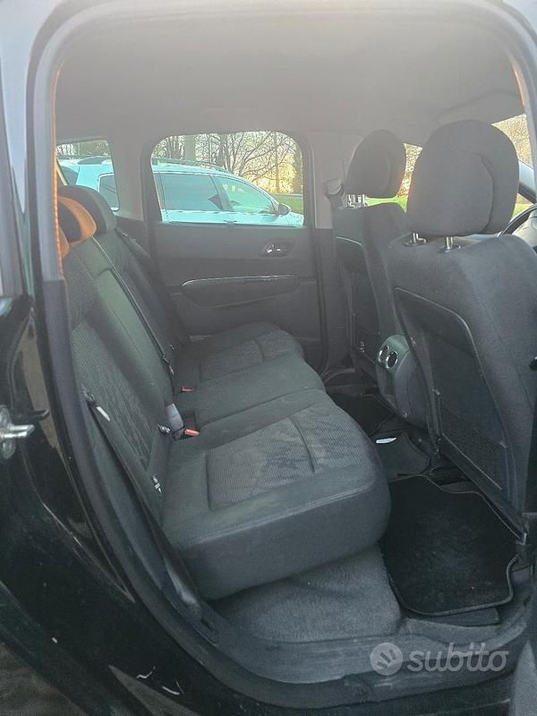 Usata Peugeot 3008 2012 Nero Station wagon