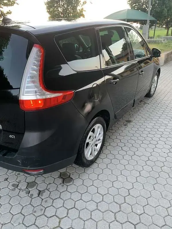 Usata Renault Grand Scénic 110 CV (80 kW) 2014 Monovolume