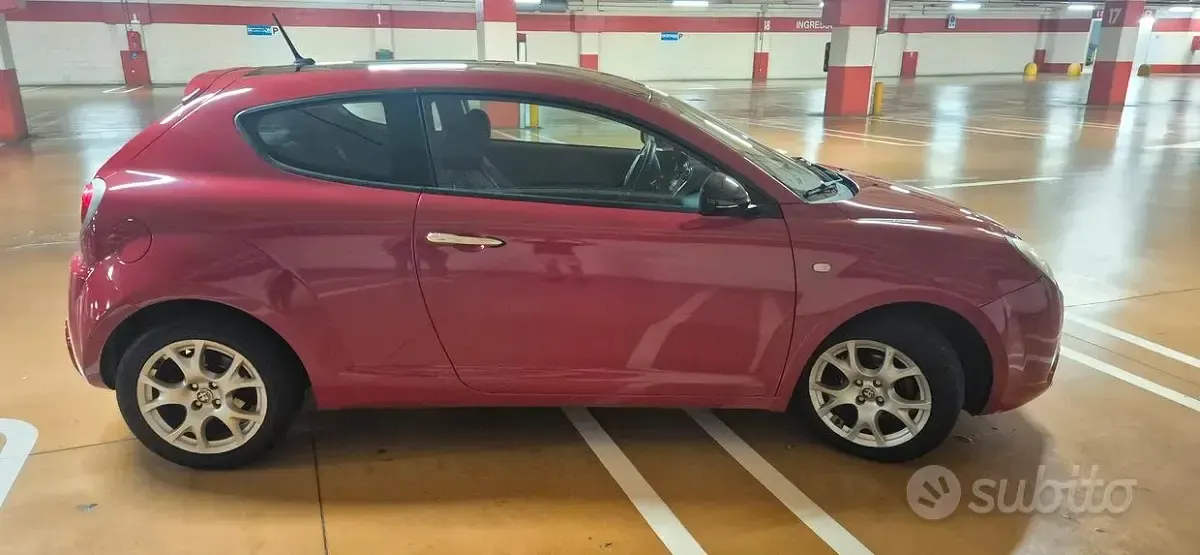 Usata Alfa Romeo MiTo 79 CV (58 kW) 2008 Rosso Utilitaria