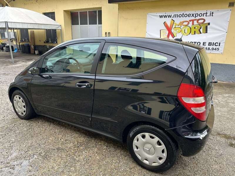 Usata Mercedes A150 Classic 95 CV (69 kW) 2007 Nero Coupé