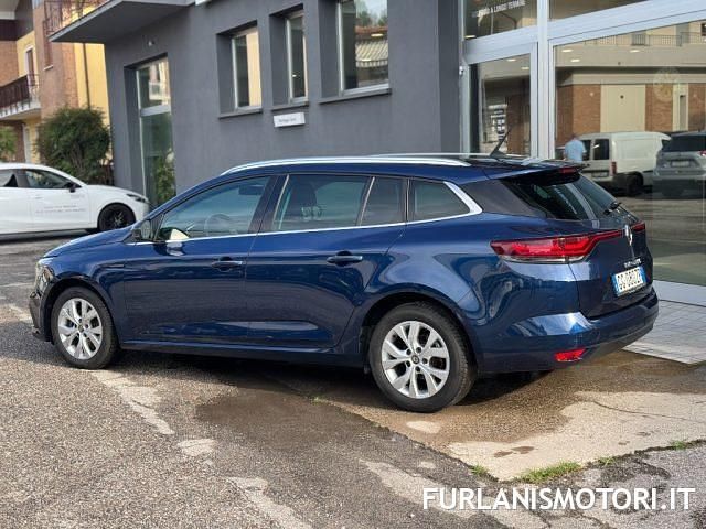 Usata Renault Mégane GrandTour Business 115 CV (84 kW) 2021 Blu Station wagon