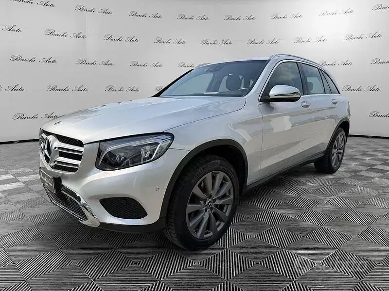 Usata Mercedes GLC250 Exclusive 204 CV (150 kW) 2018 Grigio SUV