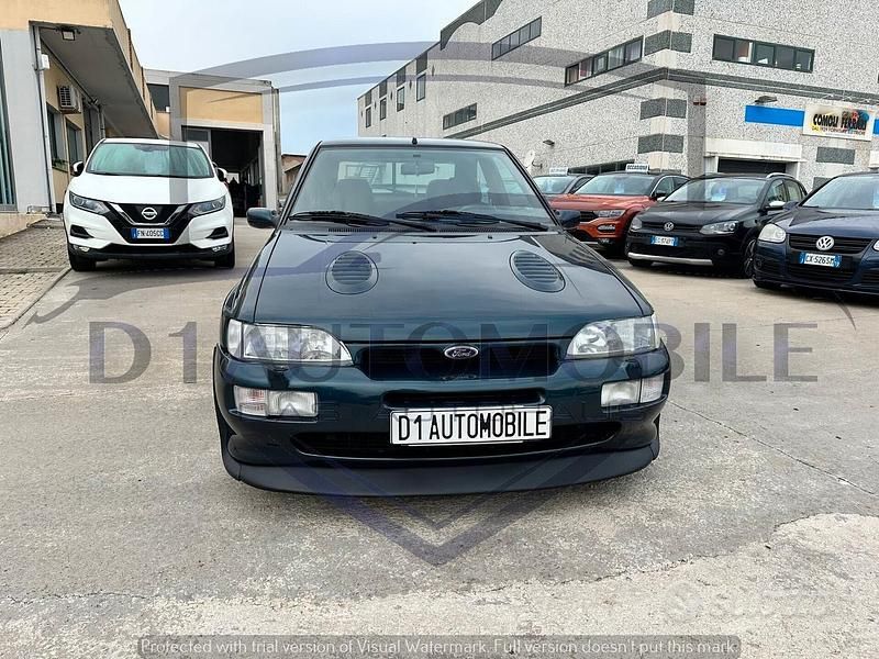 Usata Ford Escort RS 220 CV (161 kW) 1996 Blu Coupé