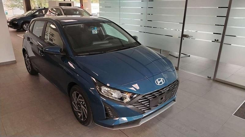 Nuova Hyundai i20 77 CV (56 kW) 2025 Blu/azzurro Berlina