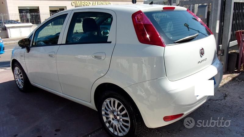 Occasion Fiat Punto S 95 ch (69 kW) 2017 Blanc Citadine