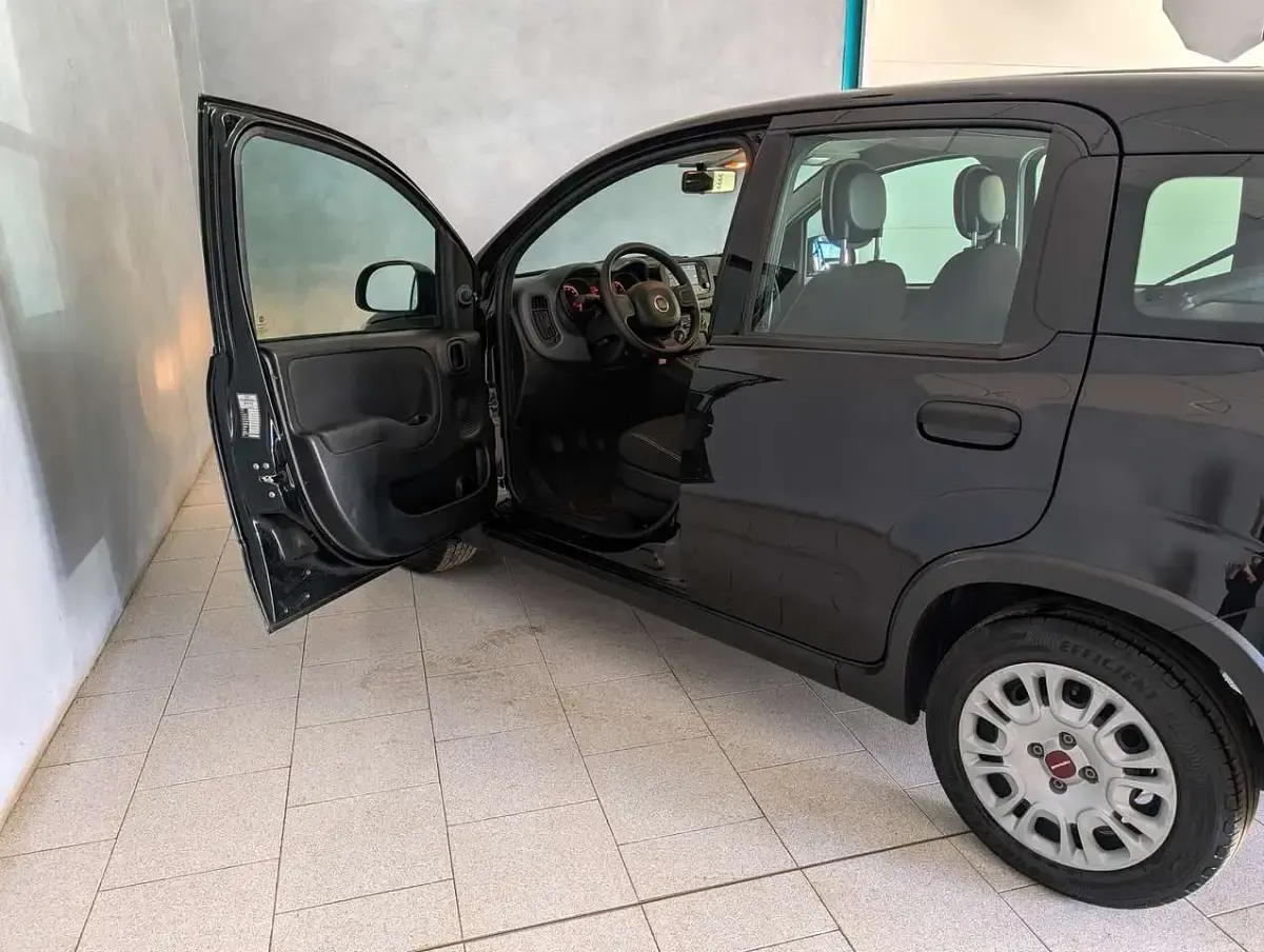Usata Fiat Panda City Life 69 CV (50 kW) 2023 Nero Utilitaria