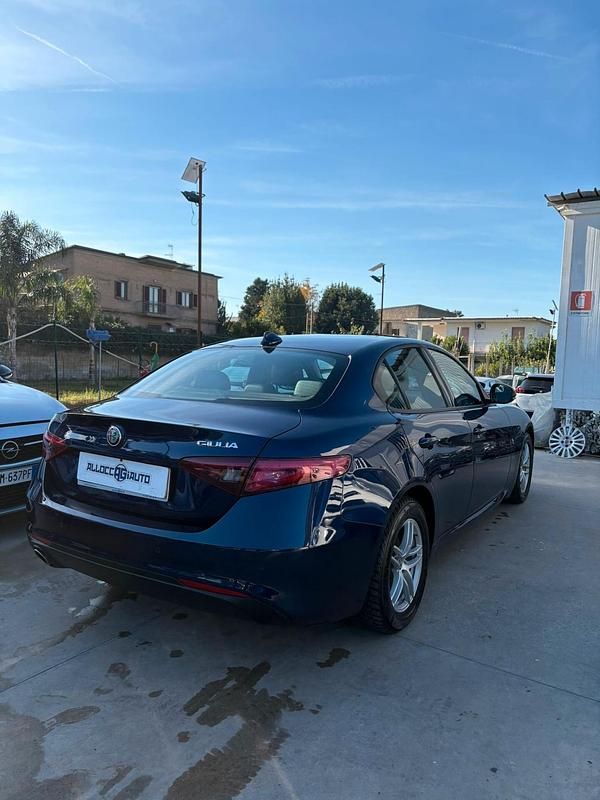 Usata Alfa Romeo Giulia Business 160 CV (117 kW) 2020 Blu Berlina