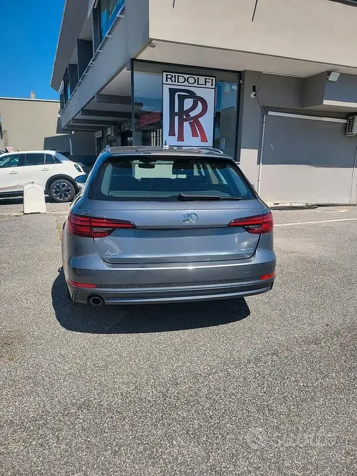 Usata Audi A4 Sport 150 CV (110 kW) 2017 Grigio Berlina
