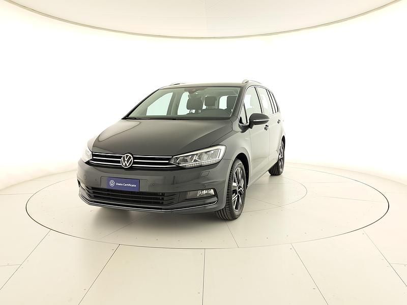 Usata VW Touran Executive 150 CV (110 kW) 2022 Dolphin grey metallizzato Monovolume