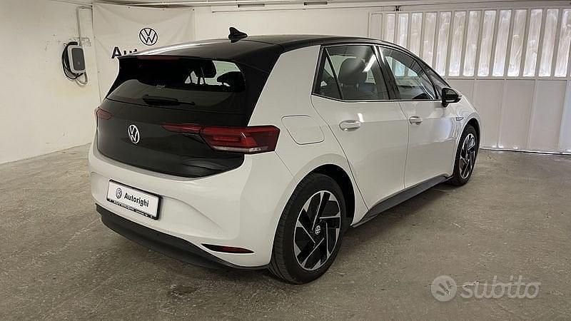 Usata VW ID.3 Pro Performance 150 kW (204 CV) 2021 Bianco Utilitaria