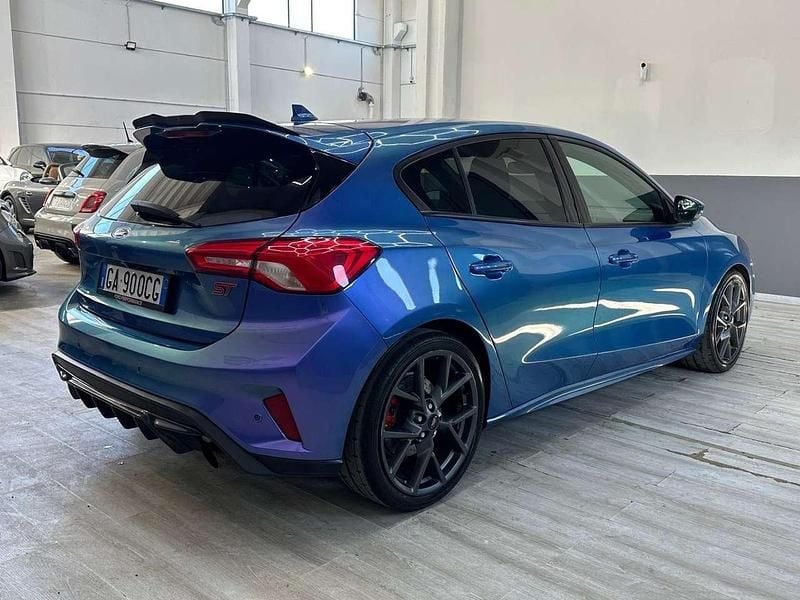 Usata Ford Focus ST 280 CV (205 kW) 2020 Blu Berlina