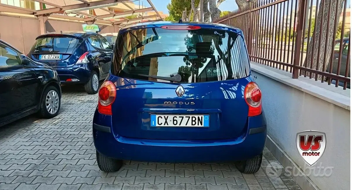 Usata Renault Modus 86 CV (63 kW) 2005 Blu Monovolume