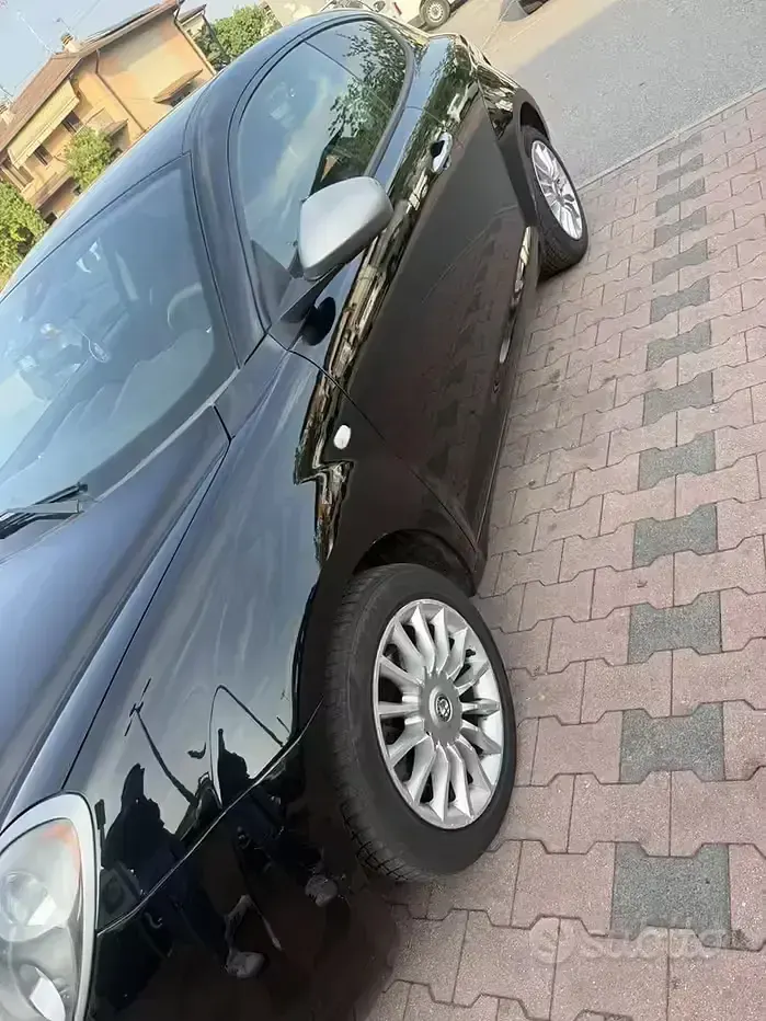 Begagnad Alfa Romeo MiTo Progression 120 HK (88 kW) 2014 Svart Halvkombi