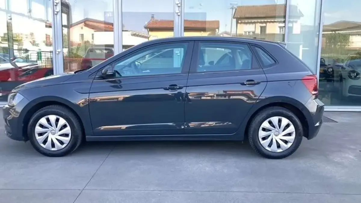 Usata VW Polo 65 CV (47 kW) 2019 Grigio Utilitaria