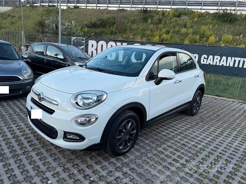 Usata Fiat 500X Pop Star 95 CV (69 kW) 2016 Bianco SUV