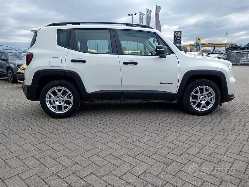 Gebraucht Jeep Renegade Altitude 131 PS (96 kW) 2024 Weiß SUV
